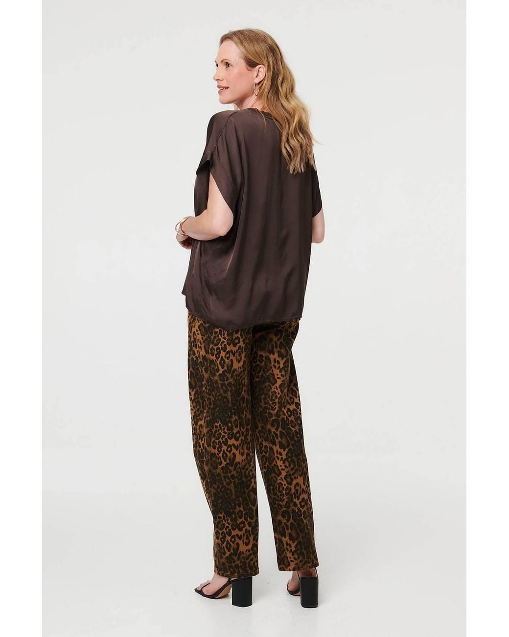Izabel London Brown Relaxed Batwing Short Sleeve Relaxed Top