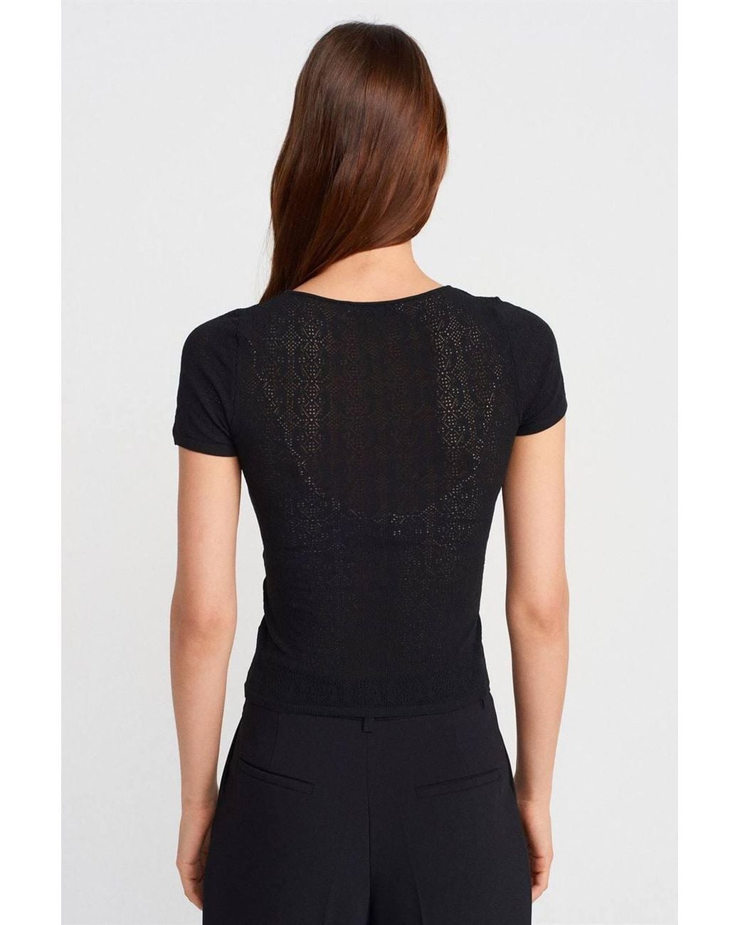 Dilvin Black Slim Fit Ribbed Textured Blouse