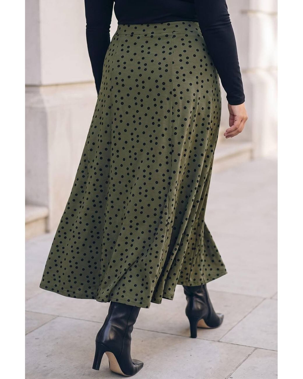 Roman Green Curve Polka Dot Stretch Skirt