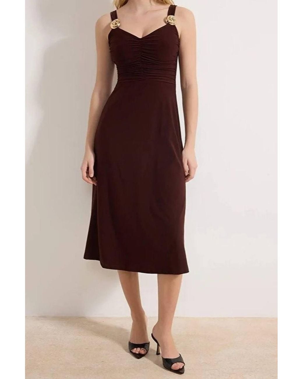 WOVCOR Brown Sweetheart Neck Bodycon Midi Dress W/ Strap Detail