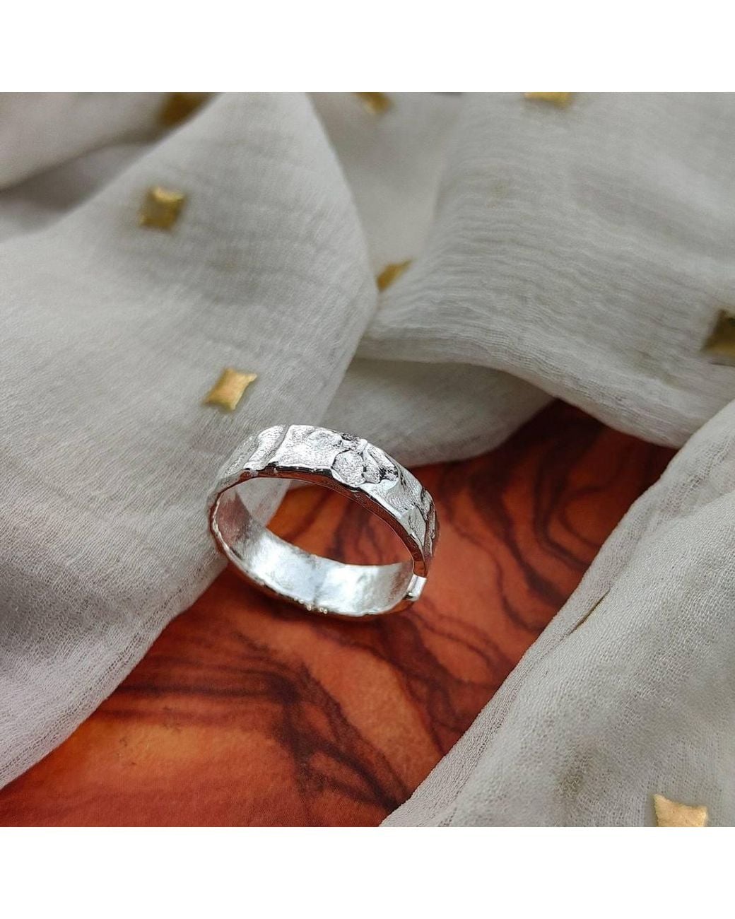 The Colourful Aura Gray Adjustable Hammered Sterling Bohemian Toe Ring