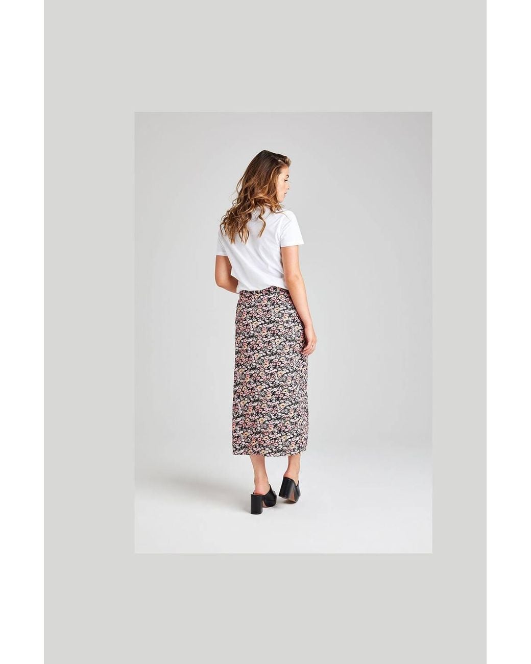 Urban Bliss White Gathered Midi Skirt