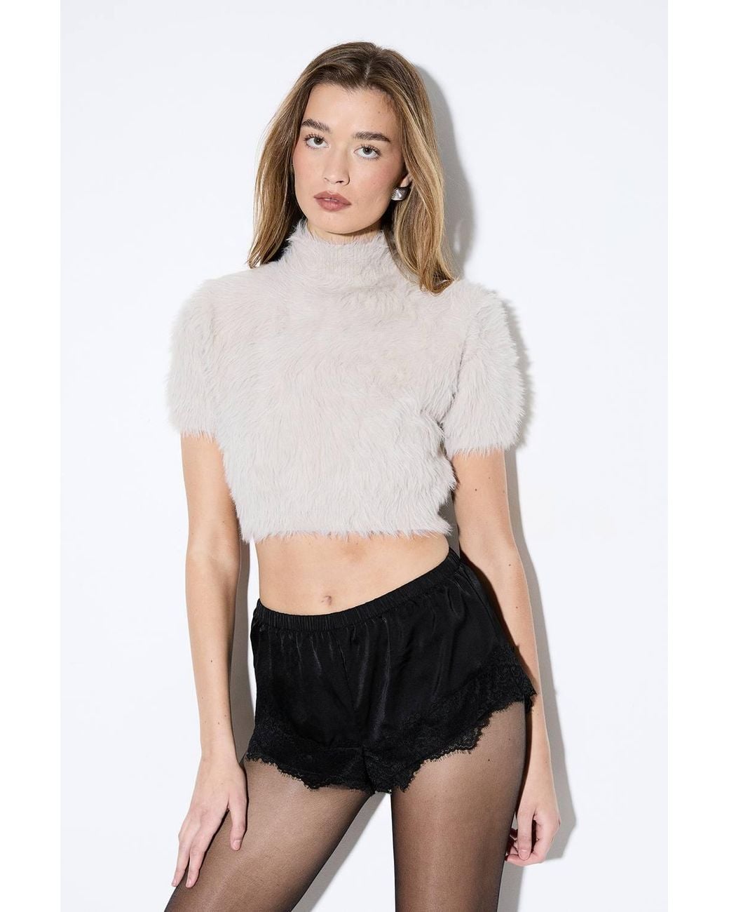 MissPap Multicolor Shoulder Pad Knitted Crop Top