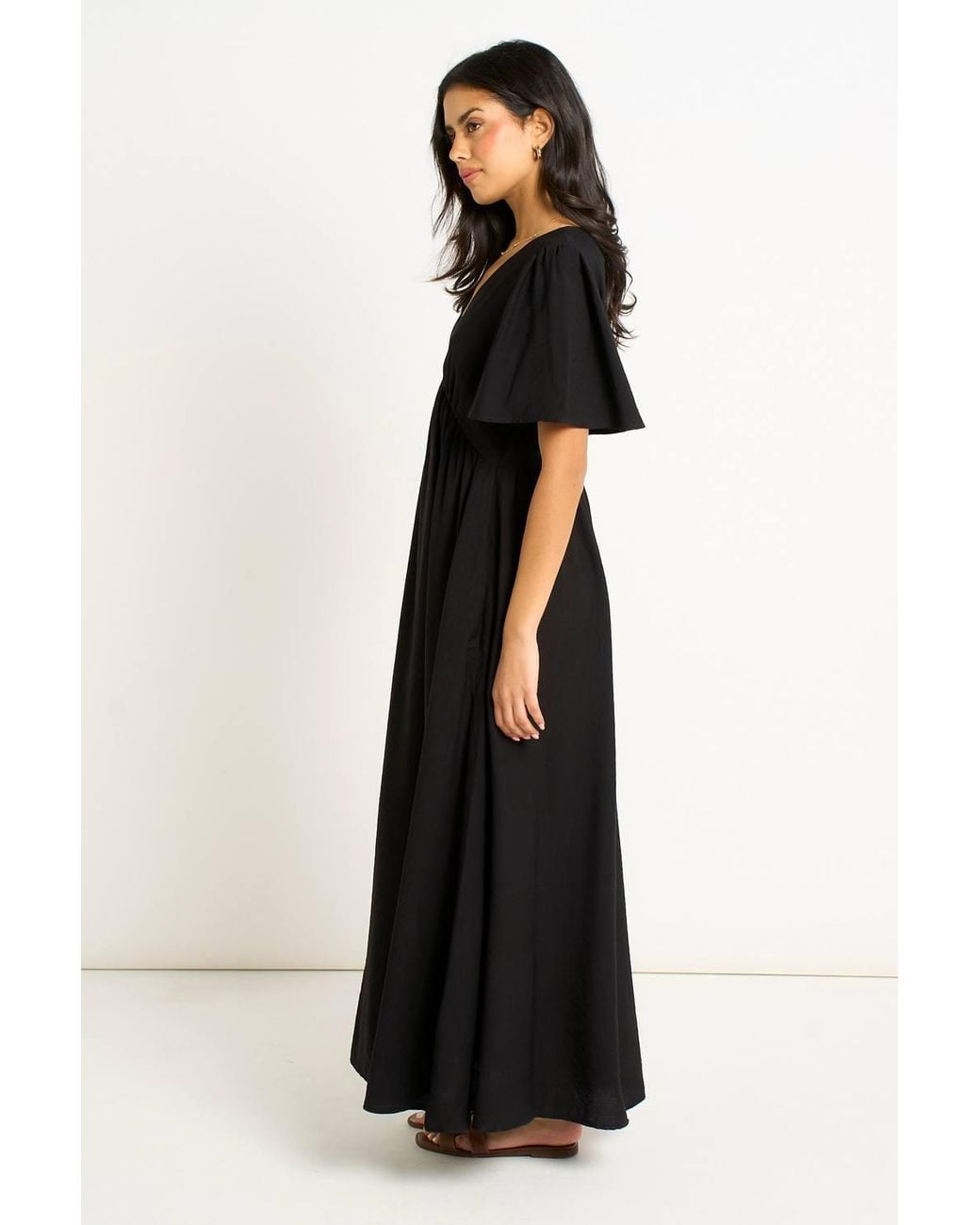 Gini London Black V Neck Angle Sleeves Skater Maxi Dress