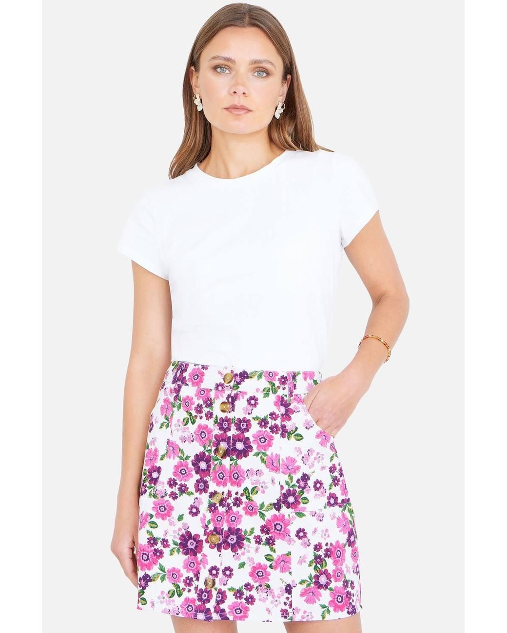 Yumi' Red Cotton Stretch Mini Skirt W/ Button Details