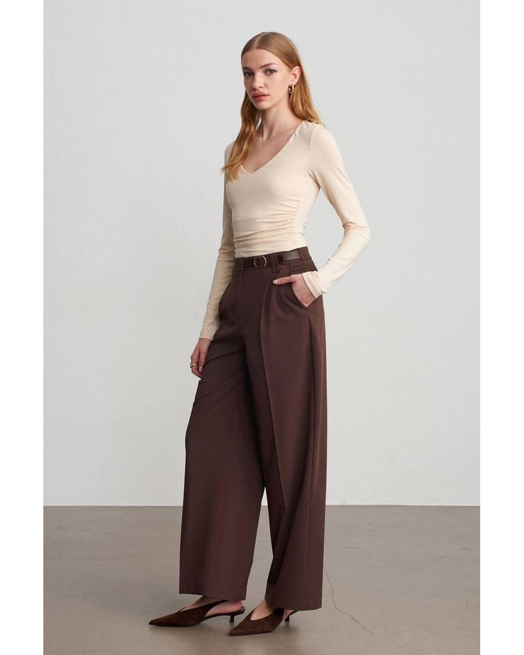 Dilvin Brown Wide-Leg Belted Crepe Trousers