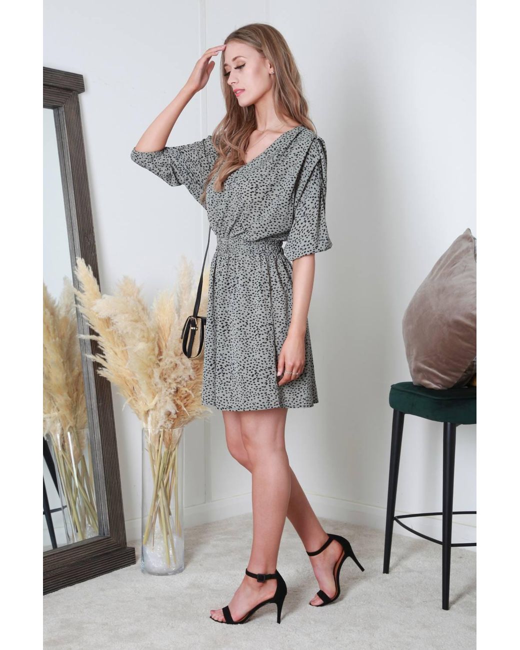 Double Second Gray Animal Print Relaxed Shoulder Dress