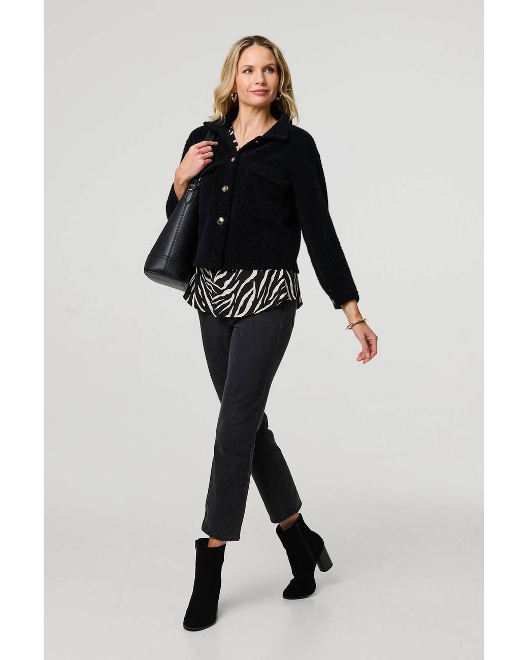 Izabel London Black Flannel Cropped Pocket Front Shacket Jacket