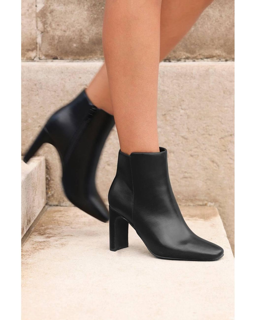 Linzi Black Glance Faux Leather Block Heel Ankle Boot
