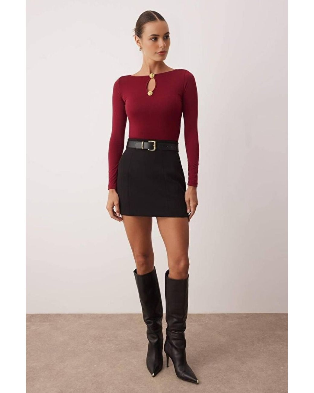 WOVCOR Red Cut Out Long Sleeve Fitted Knit Top W/ Button Detail