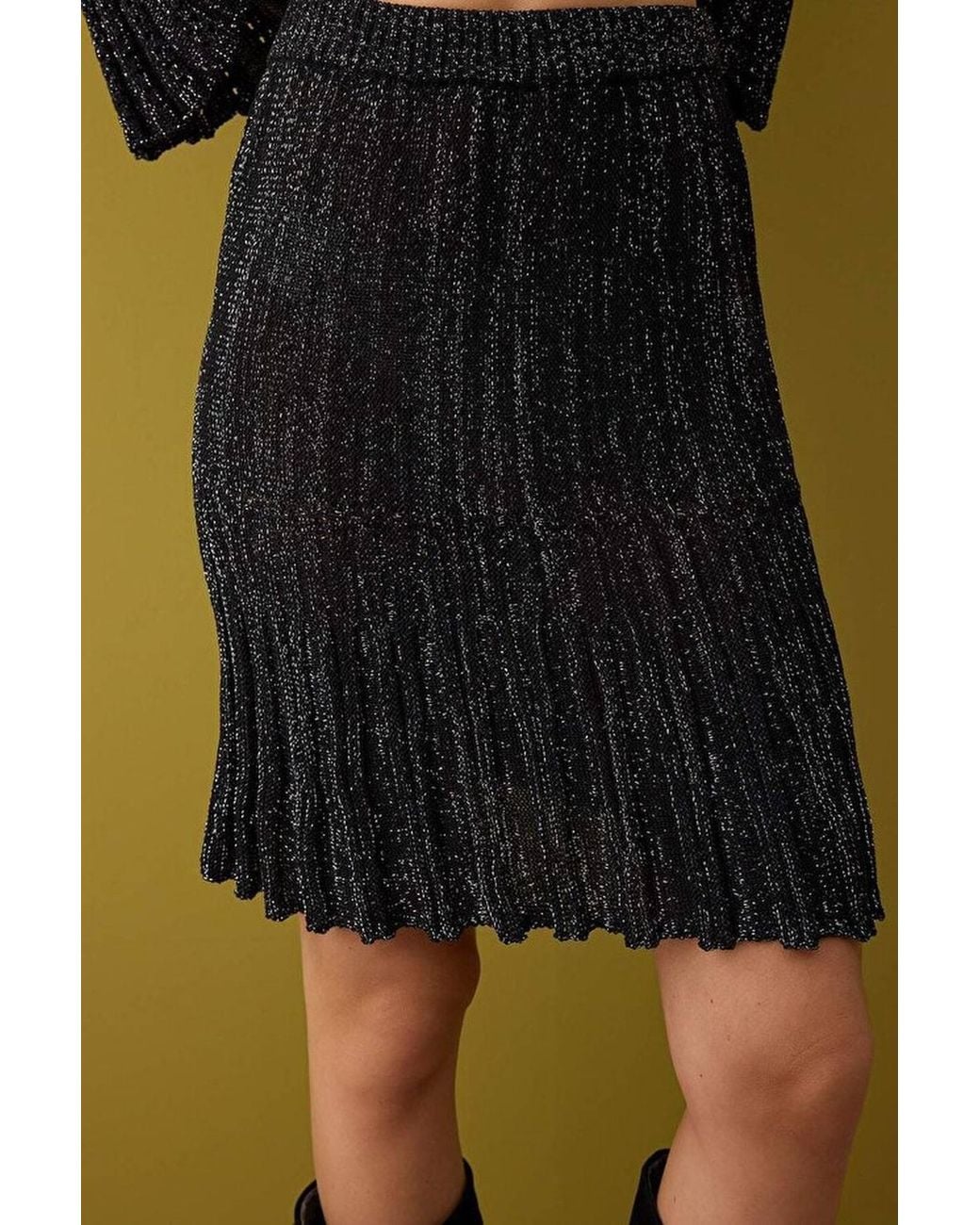 WOVCOR Green 2-Piece Shimmer Knit Cropped Sweater & Mini Skirt Set