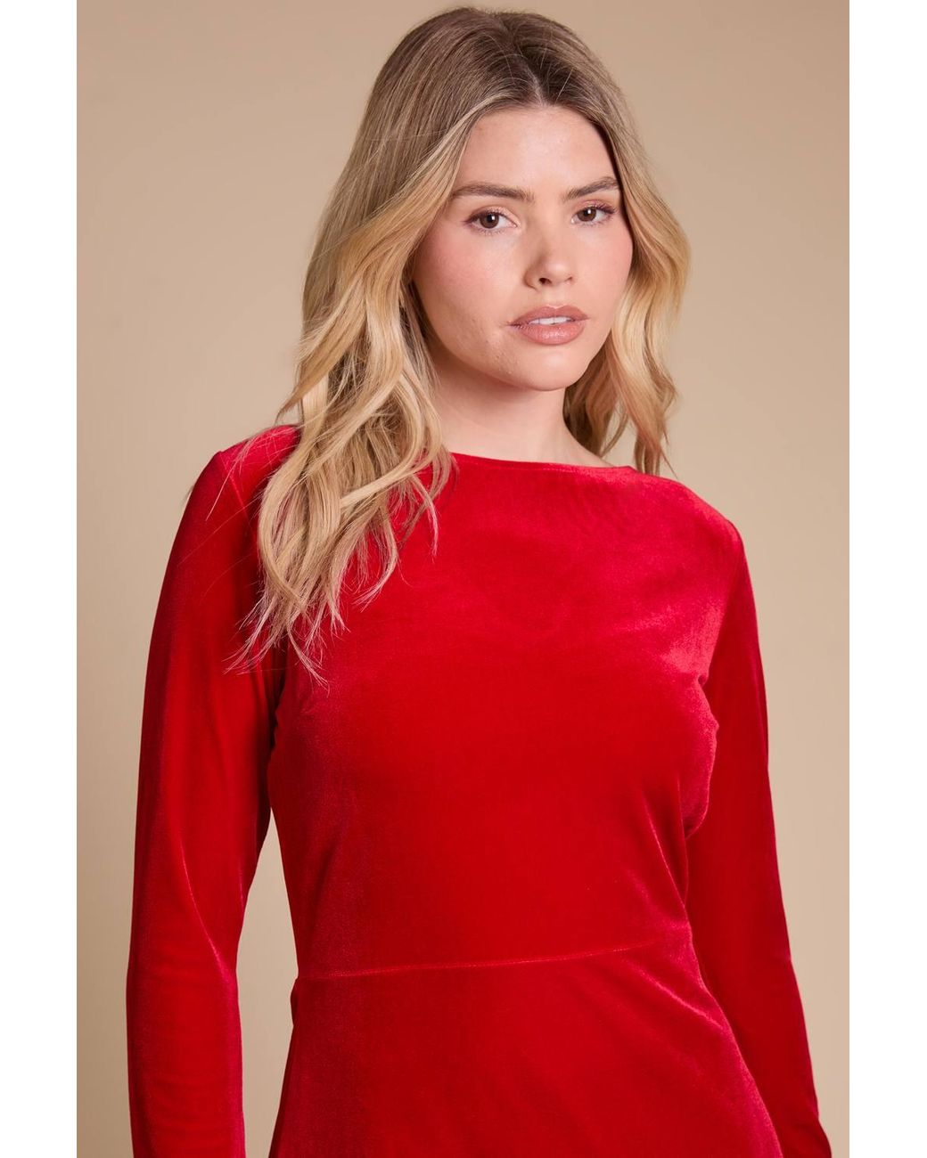 Dorothy Perkins Red Bow Back Long Sleeve Velvet Mini Dress