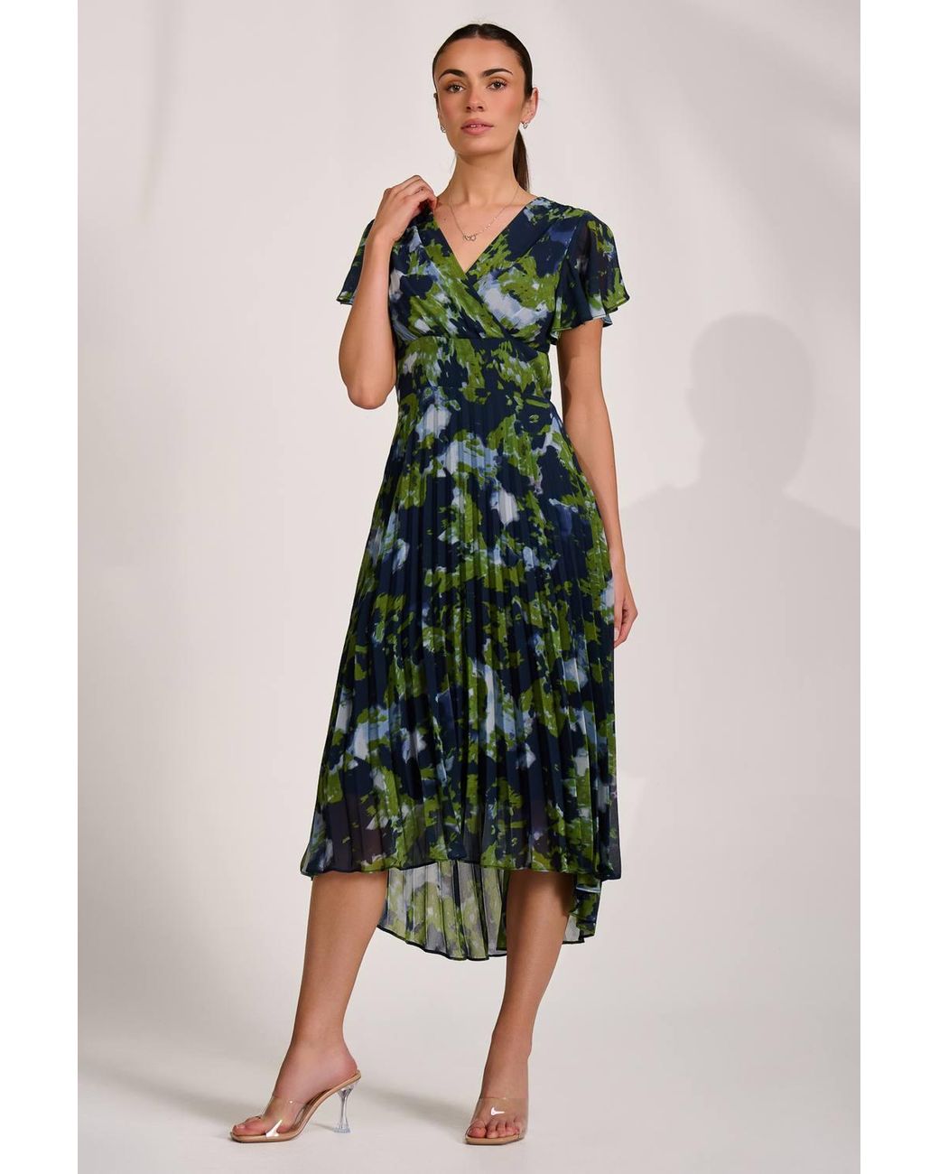 Jolie Moi Green Cap Sleeve Pleated Chiffon Maxi Dress