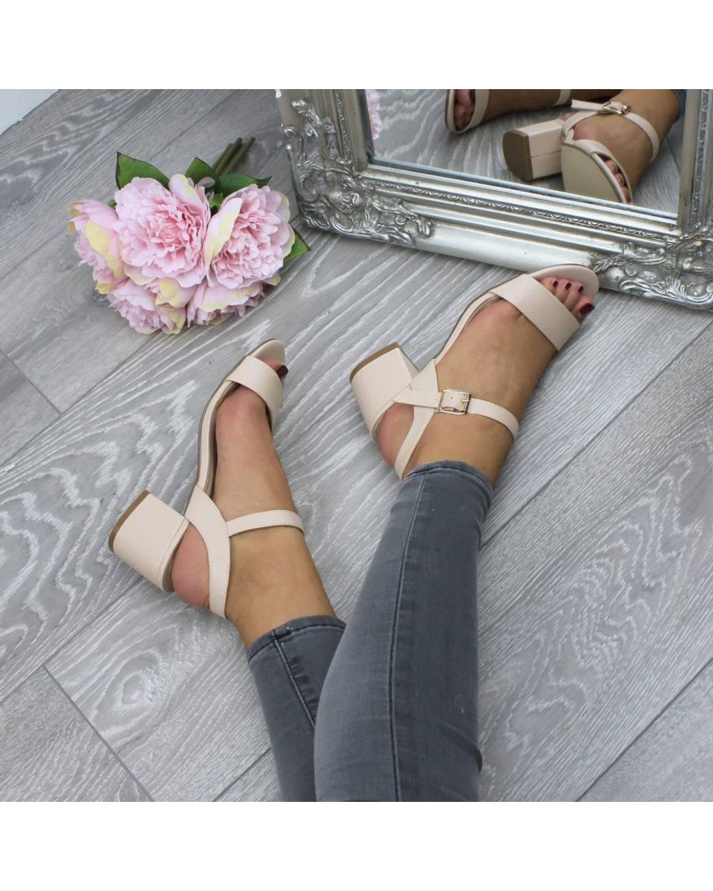 AJVANI Natural Mid Block Heel Strappy Sandals