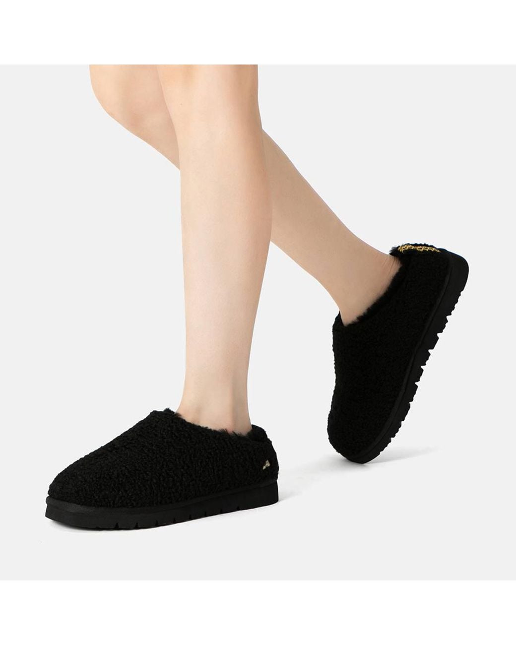 EverAu Australia Black Sheepskin Snipe Plush Ankle Slippers W/ Eva Sole