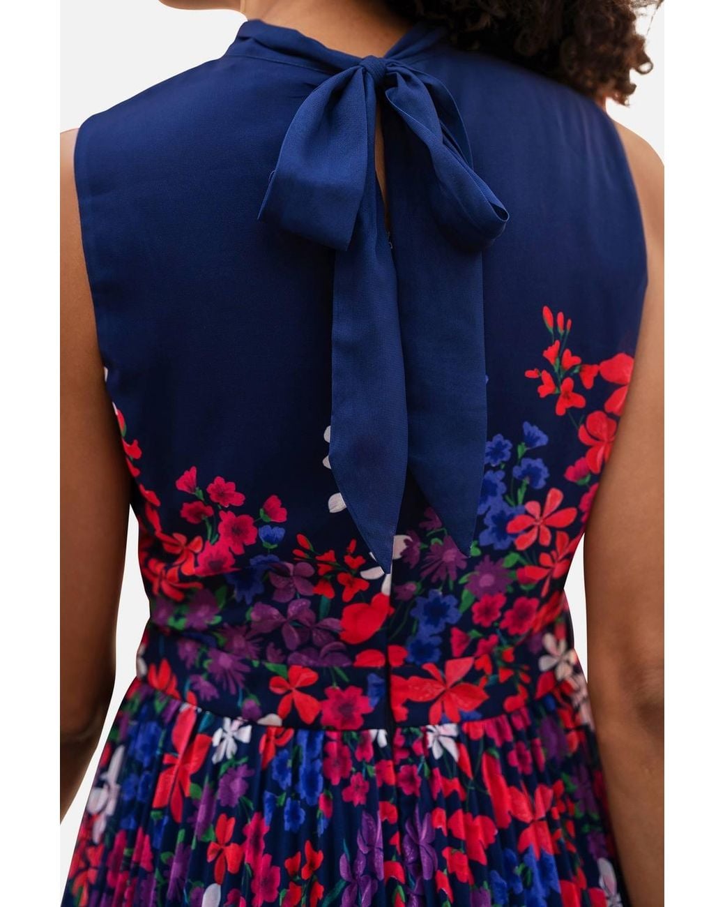 Yumi' Blue Border Floral Print Midi Dress With Pleats
