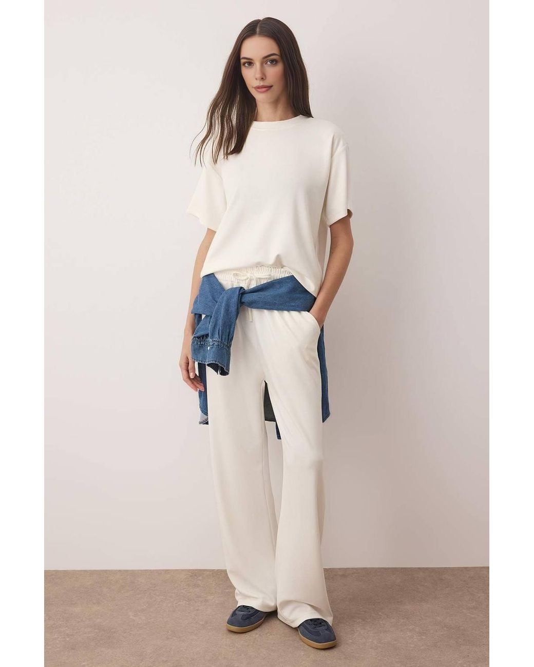 WOVCOR Natural 2-Piece Short Sleeve Crew Neck Relaxed Fit Stretch Knit Top Pants Set