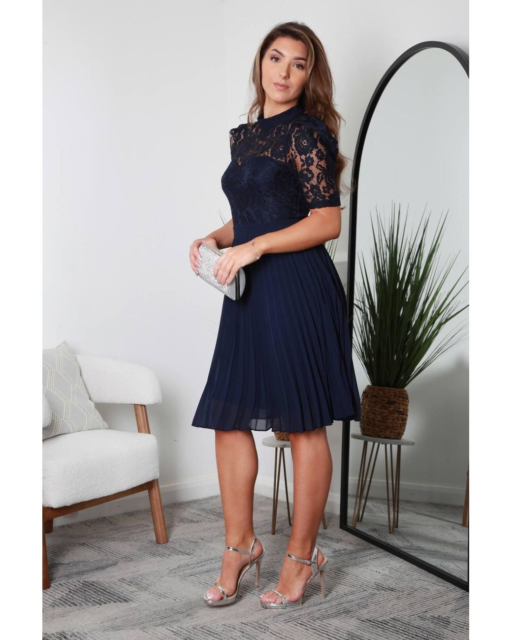 Double Second Black Pleated Lace Dress