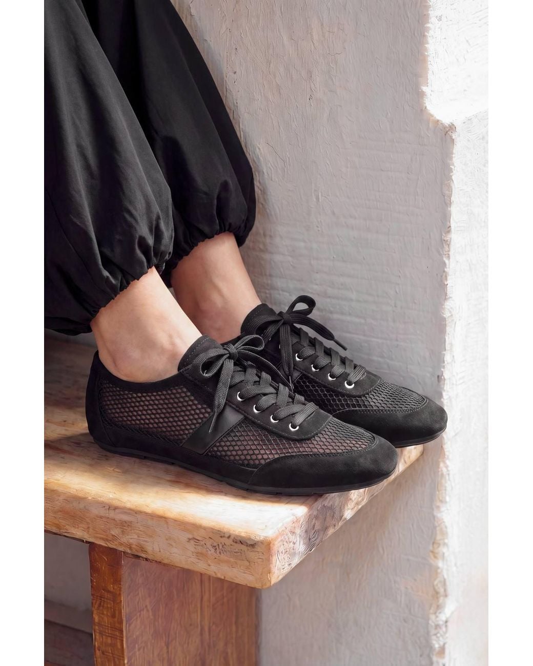 Linzi Black Theory Mesh Trainers