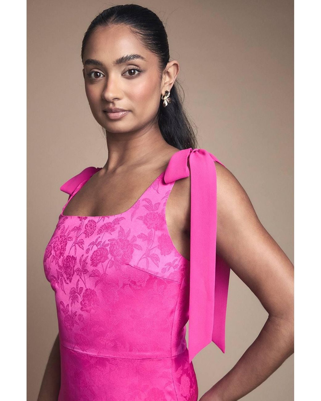 Oasis Pink Square Neck Chiffon Tie Shoulder Satin Jacquard Bridesmaid Dress