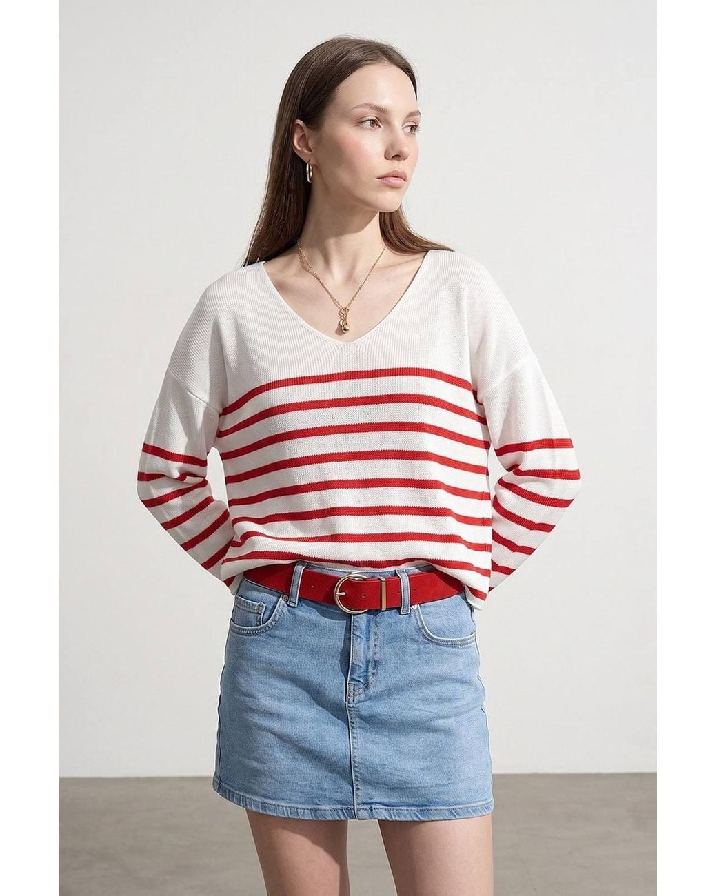 Dilvin Blue Striped V-Neck Ribbed Knit Sweater