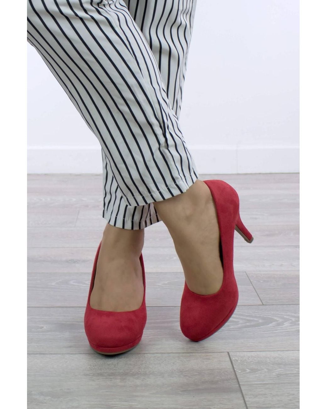 AJVANI Red High Heel Platform Court Shoes