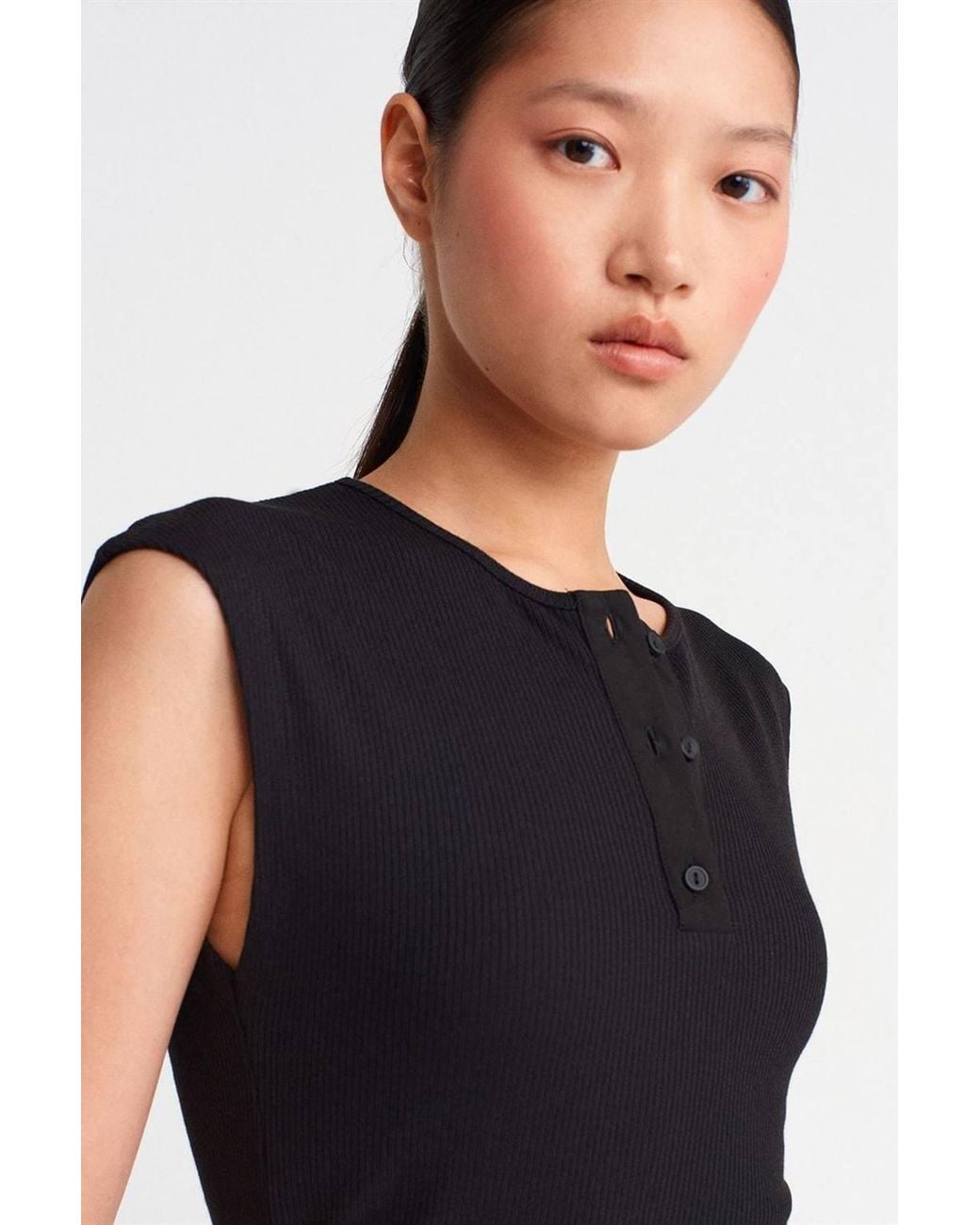 Dilvin Black Sleeveless Ribbed Button-Front Blouse