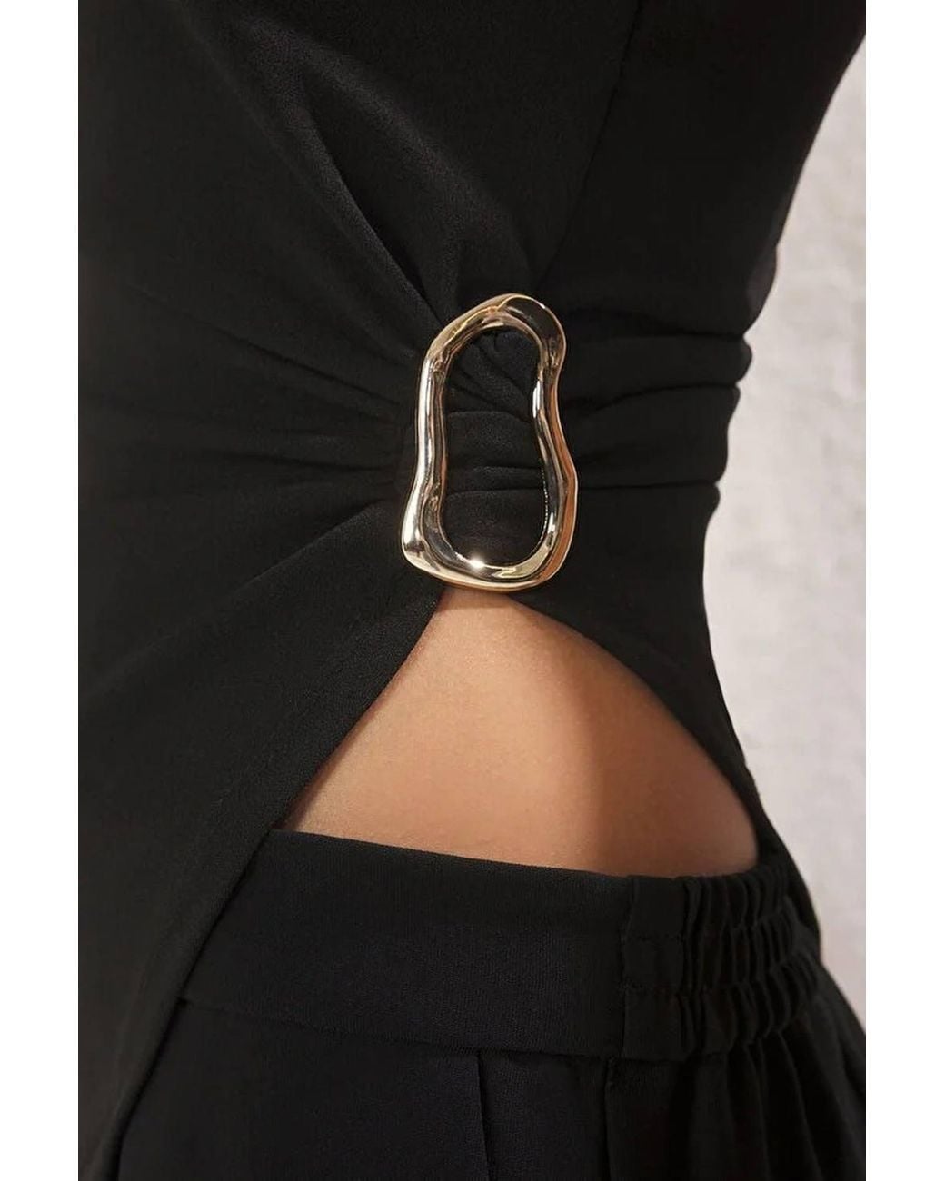 WOVCOR Black One Shoulder Buckle Detail Asymmetric Fitted Top
