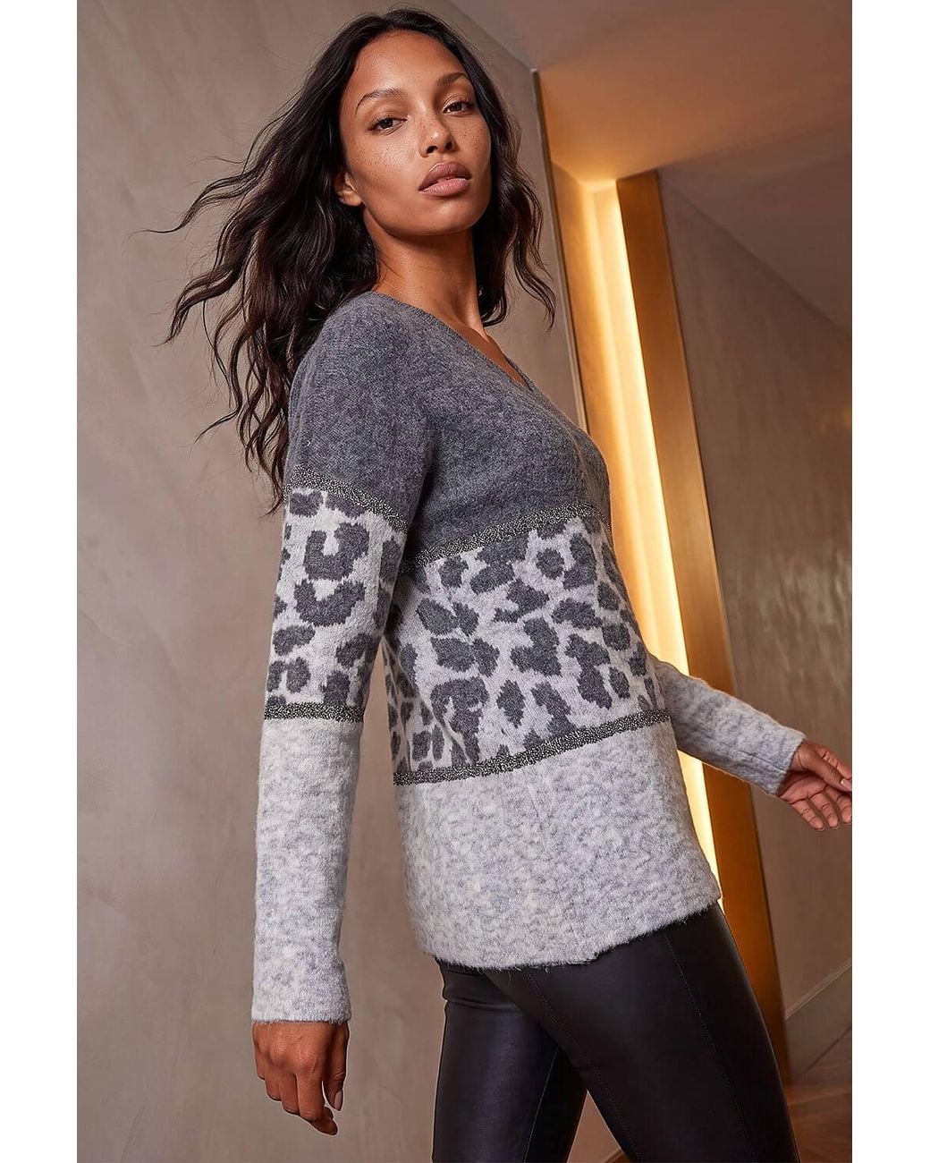 Roman Gray Petite Animal Print Colourblock Jumper