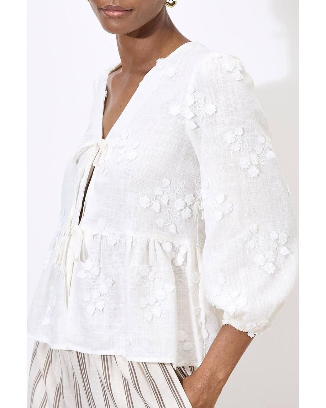 Apricot White Floral Applique Tie Front Top