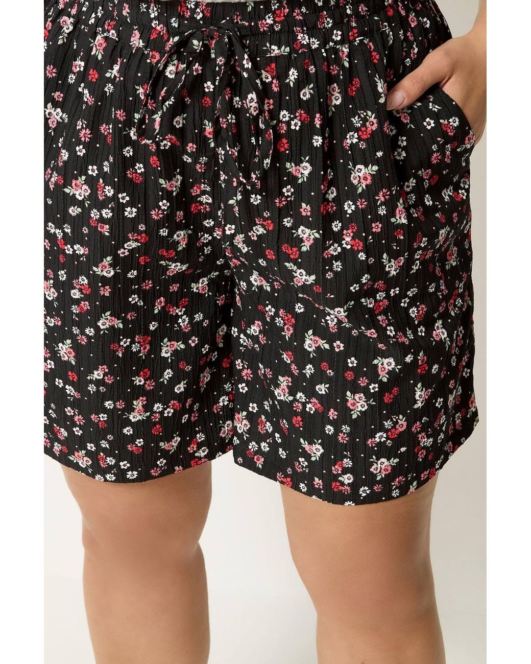 Yours White Ditsy Floral Shorts