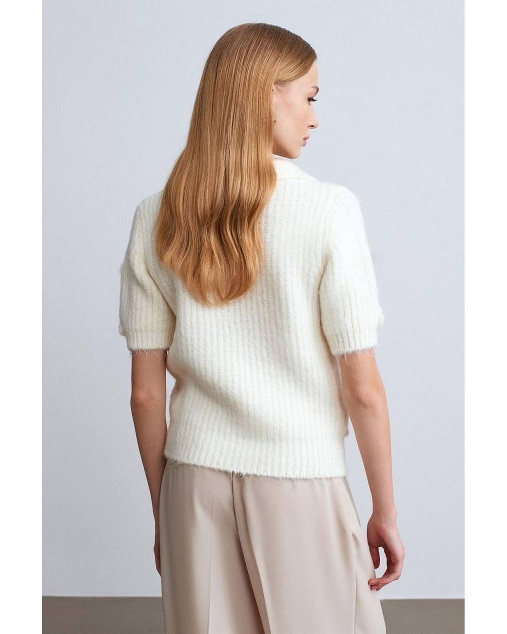 Dilvin White Textured Ribbed Polo-Collar Sweater