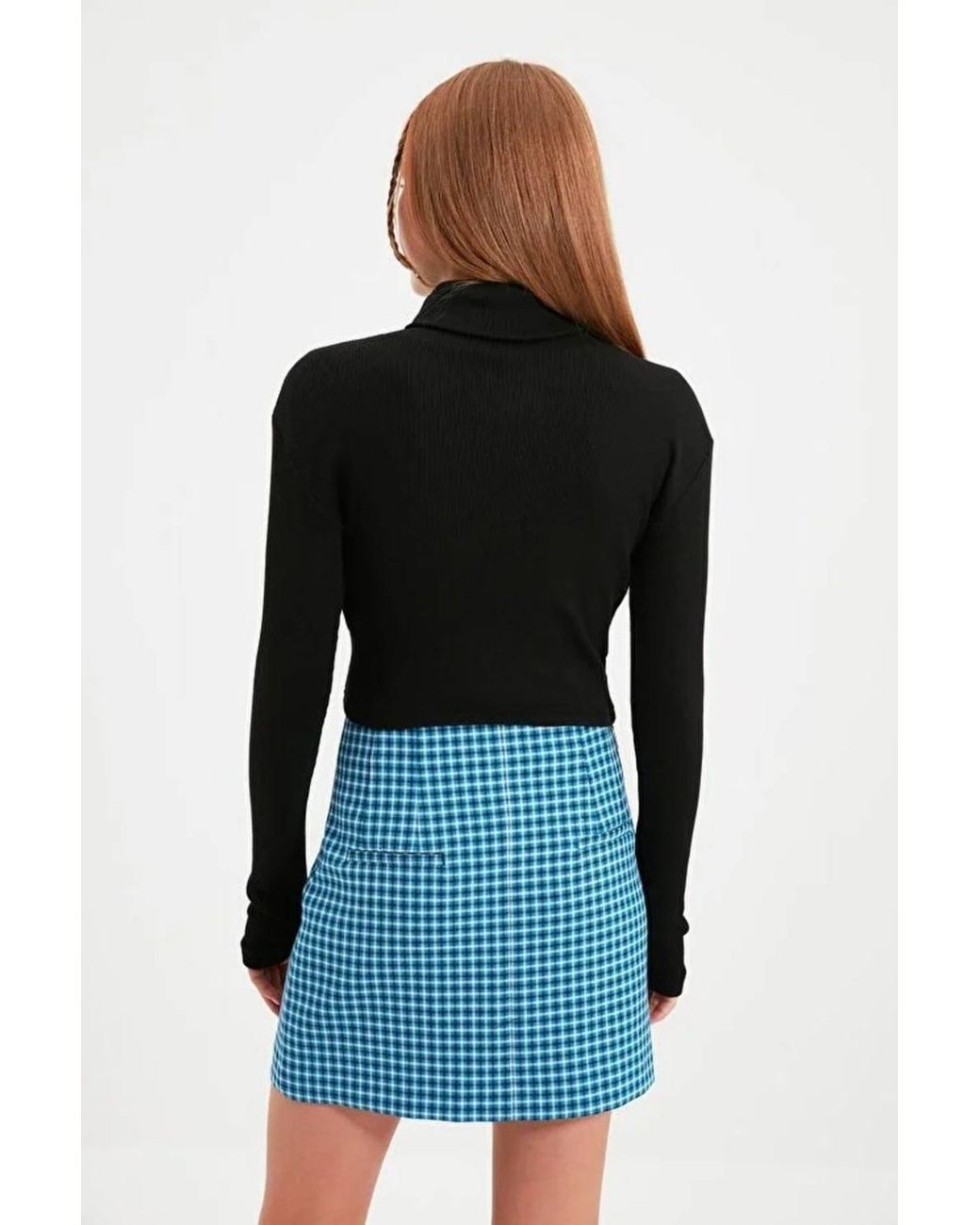 WOVCOR Black Fitted Turtleneck Knit Blouse W/ Finger Detail