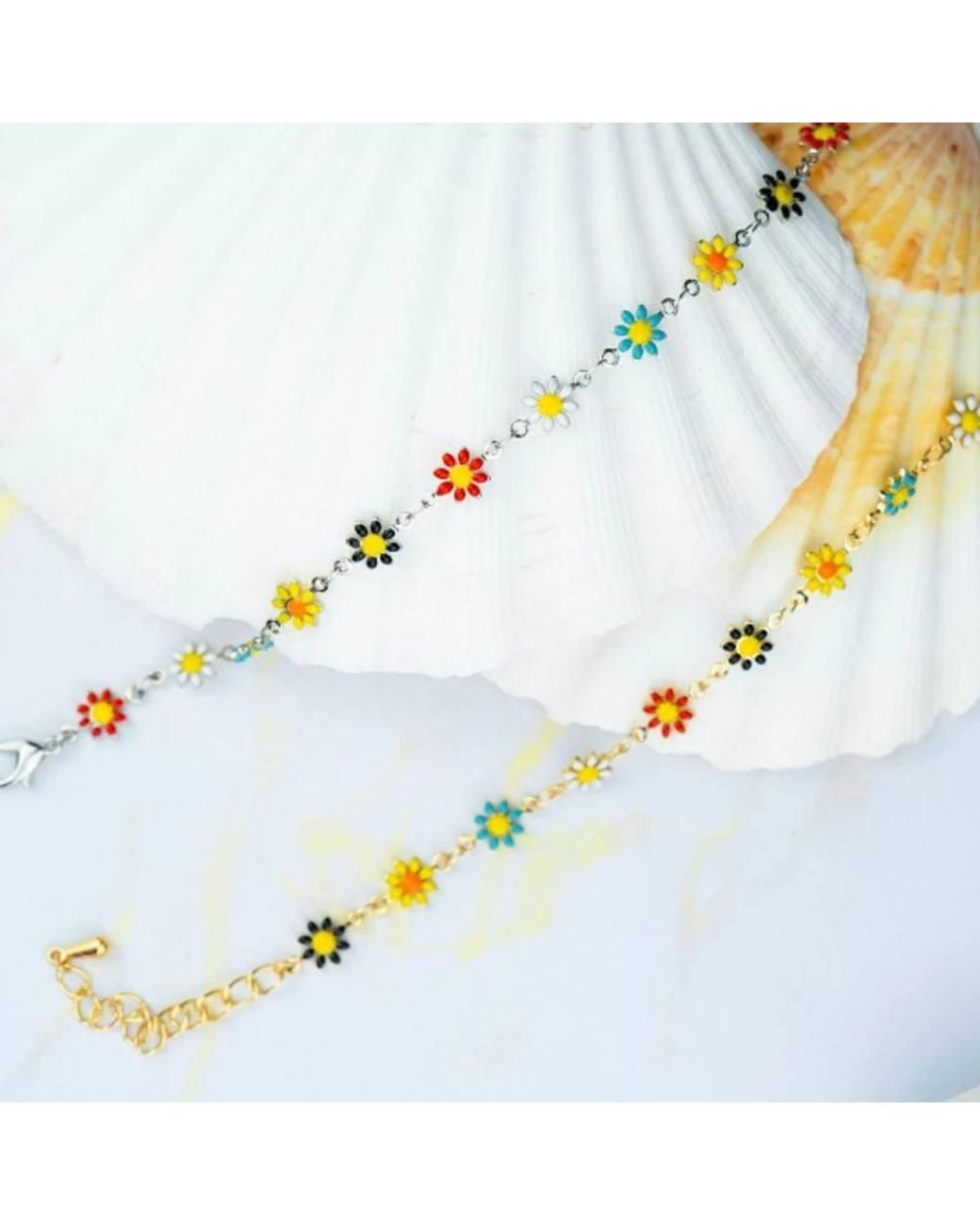 The Colourful Aura Natural Plated Daisy Sun Flower Charms Indie Boho Daisy Floral Summer Anklet