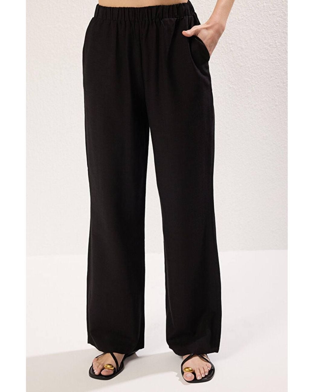 WOVCOR Black 2-Piece Linen-Look Woven Sleeveless Top & Wide-Leg Trouser Set