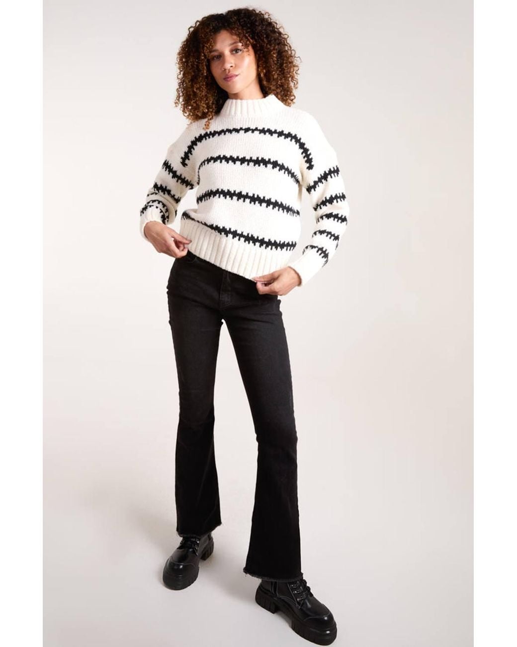 Blue Vanilla White Long Sleeve Turtleneck Jumper