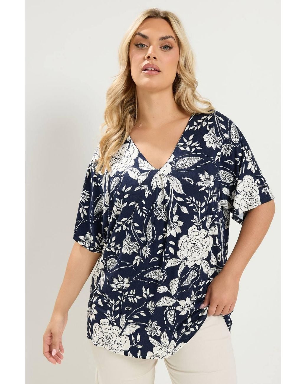Yours Blue Floral Print Pleat Front Top