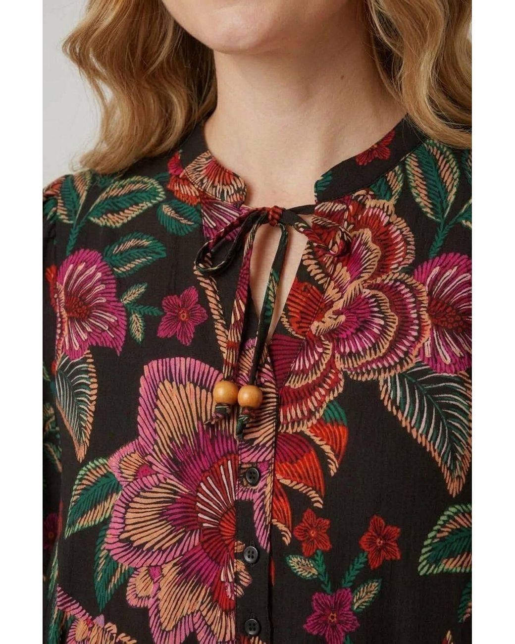 Izabel London Red Floral Relaxed 1/2 Sleeve Short Dress