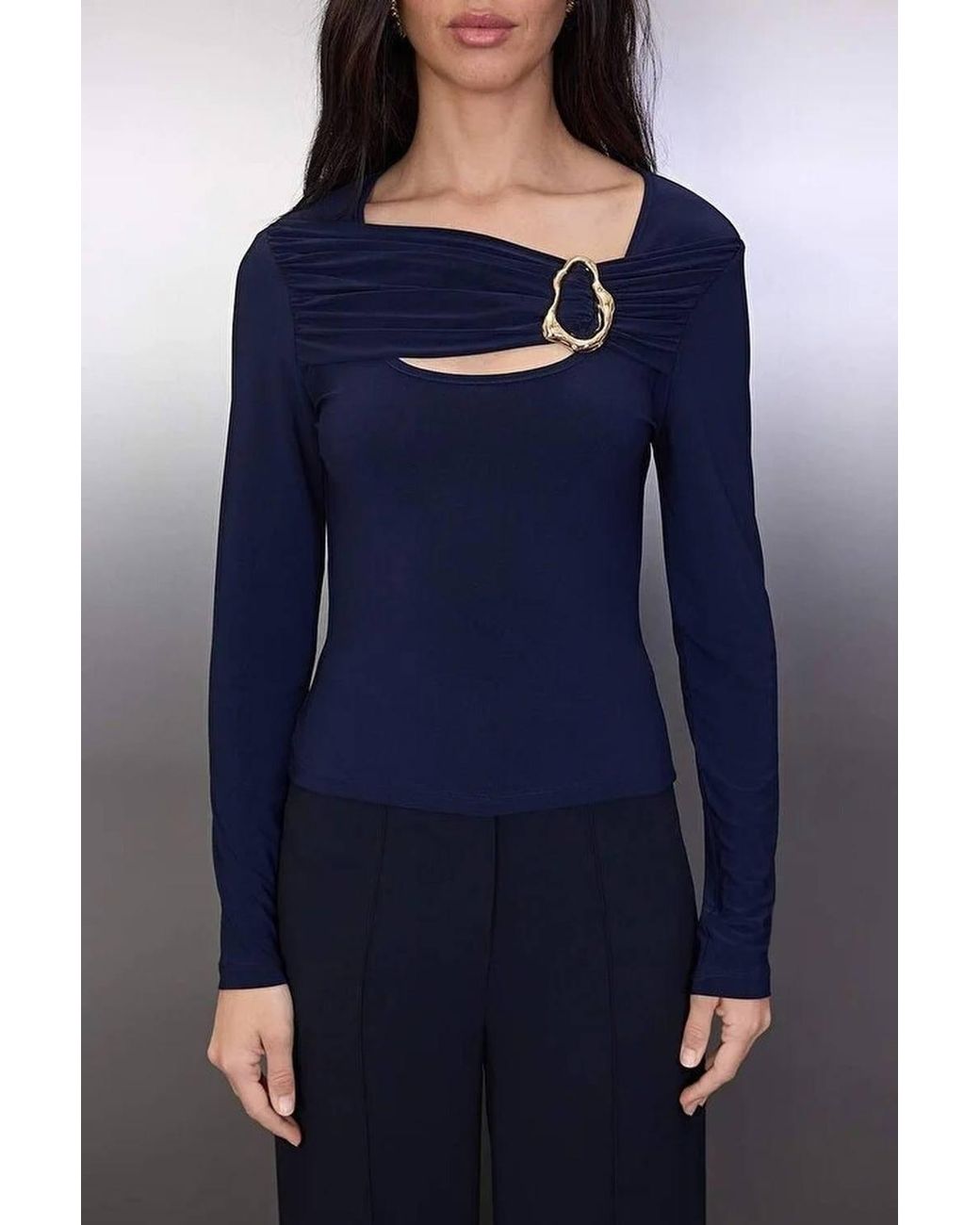 WOVCOR Blue Fitted Stretch Knit Blouse W/ Cut Out & Hardware Detail