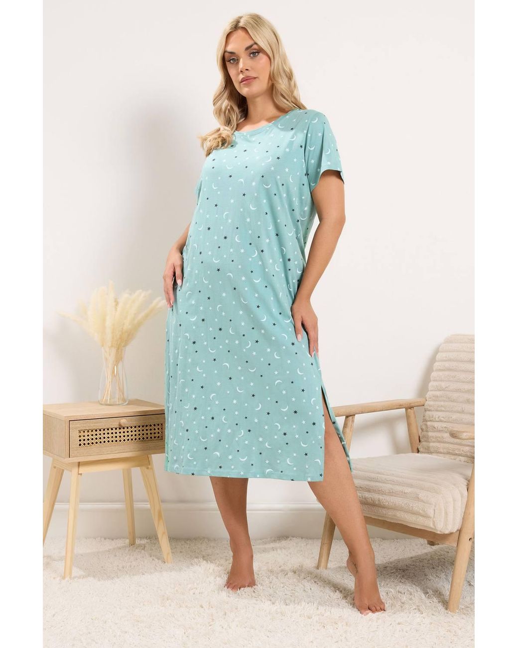 Yours Multicolor 2 Pack 'Over The Mooon' Highland Cow Midaxi Nightdresses