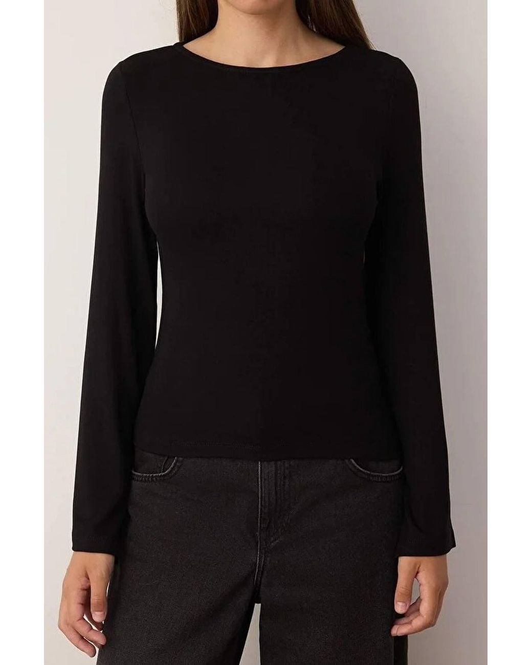 WOVCOR Black Fitted Boat Neck Long Sleeve Soft Stretch Knit Blouse
