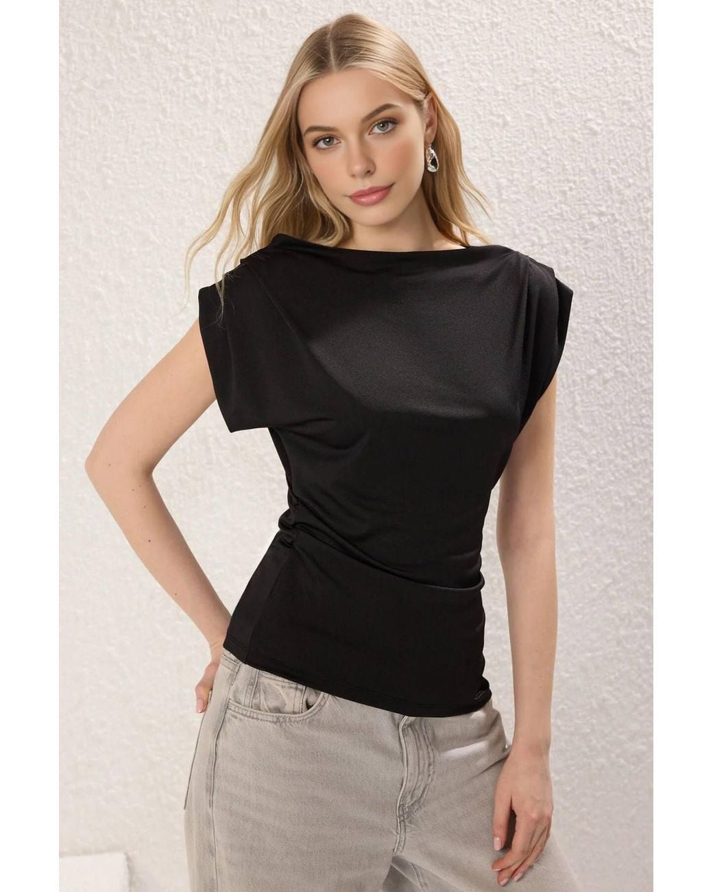 WOVCOR Black Draped Shoulder Pad Jersey Top