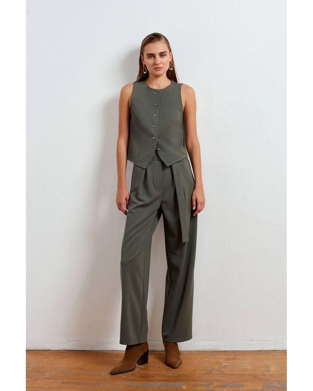 Dilvin Green High-Waist Wide-Leg Crepe Trousers