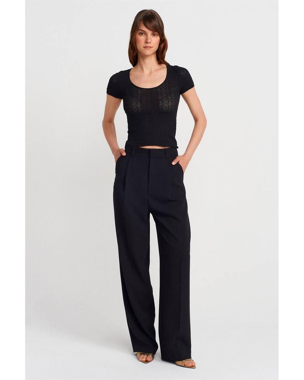 Dilvin Black Slim Fit Ribbed Textured Blouse