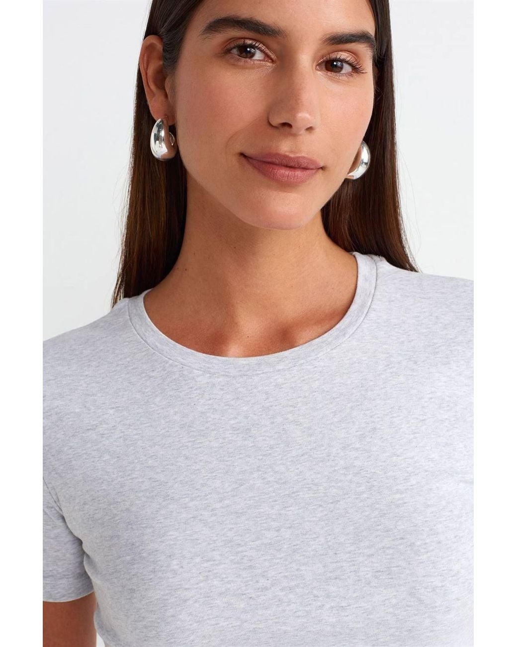 Dilvin White Slim Fit Crop T-Shirt