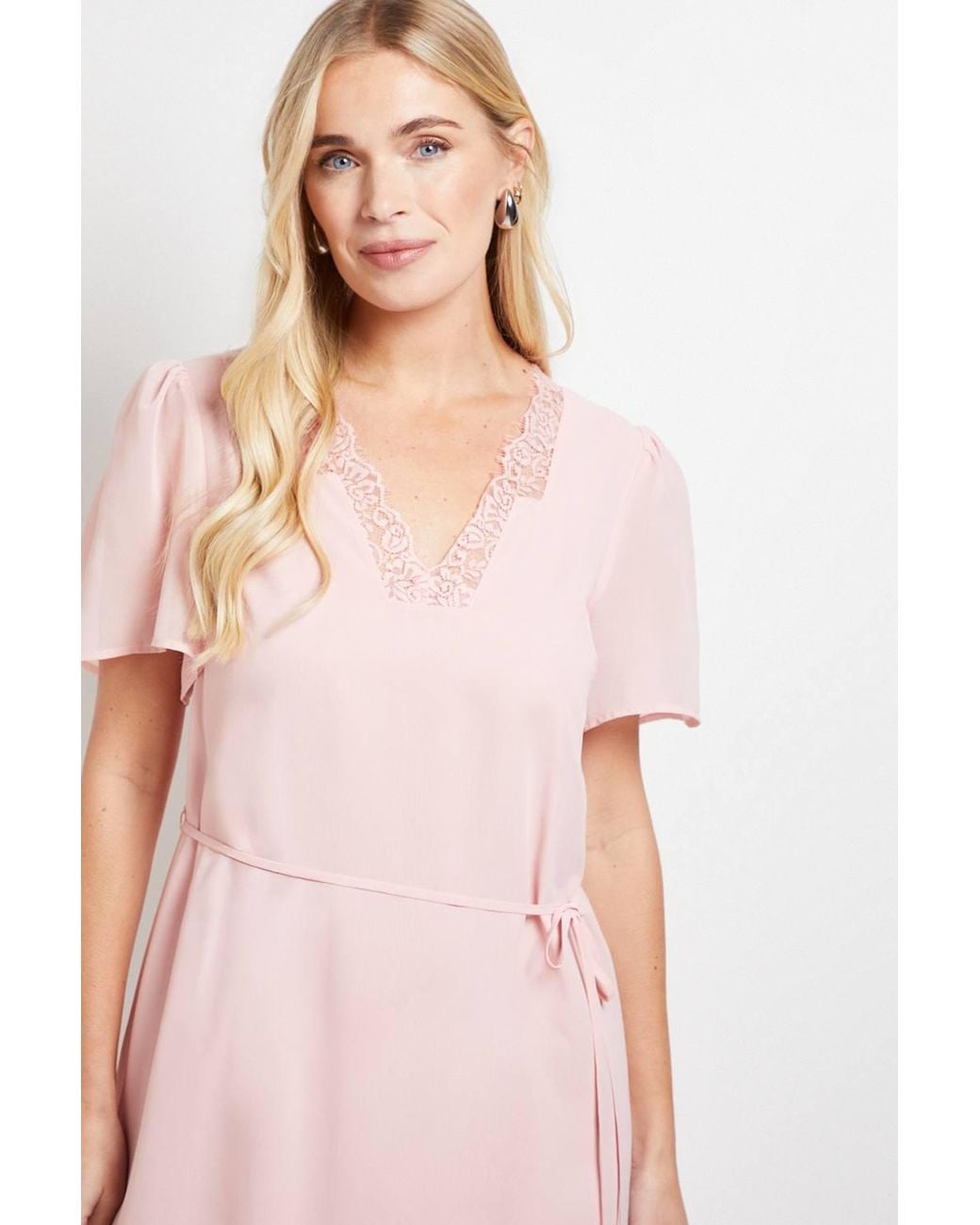 Wallis Pink Petite Chiffon Lace Insert Midi Dress