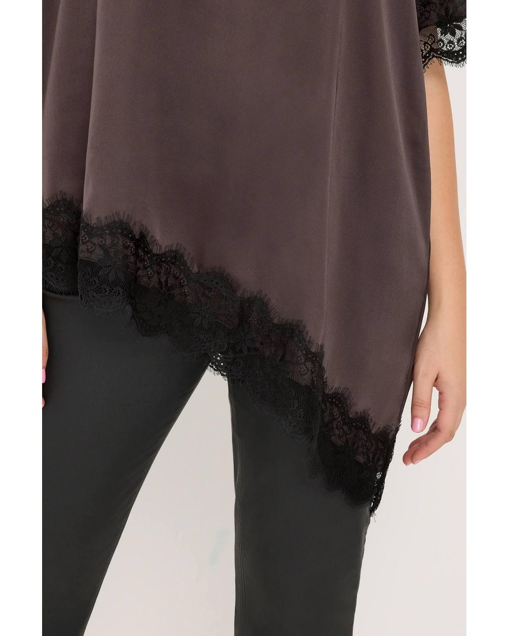 Yours Purple Asymmetric Lace Hem Top