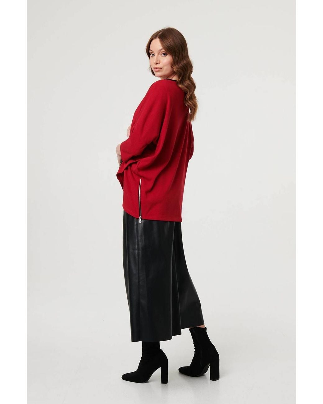 Izabel London Red Asymmetric Zip Hem 3/4 Sleeve Tunic Top