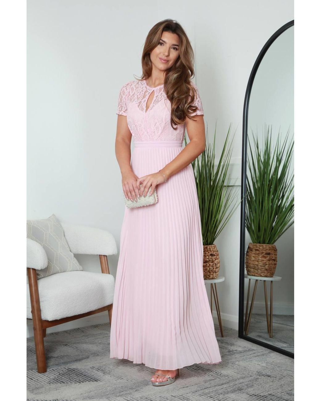 Double Second Pink Lace Keyhole Pleated Maxi Dress