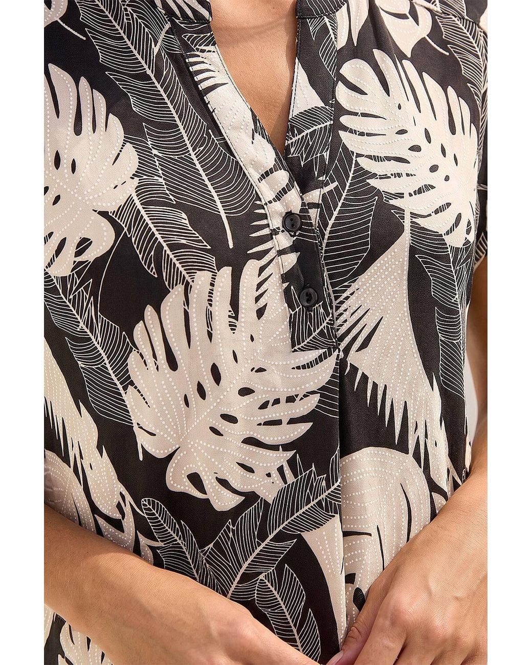 Roman Natural Textured Leaf Print V-Neck Stretch Top